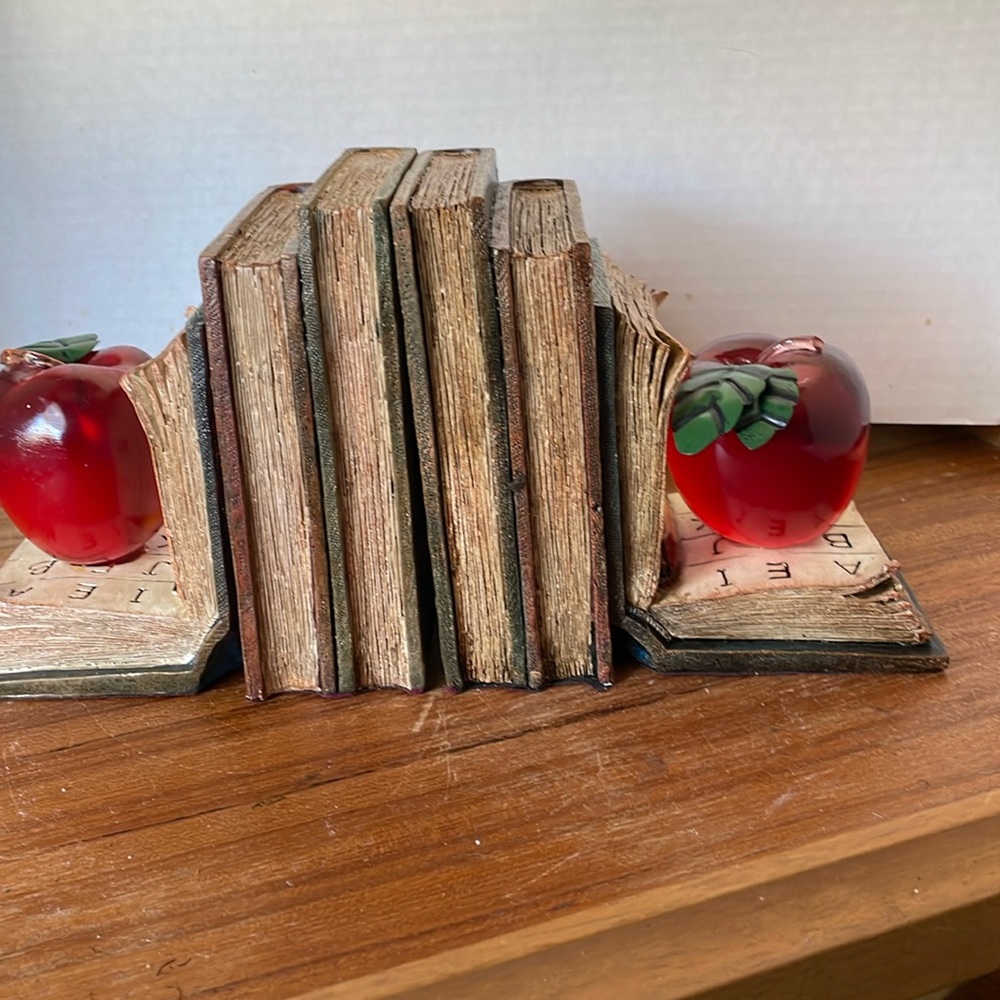 Kirkland Bookends- Apples on Books.